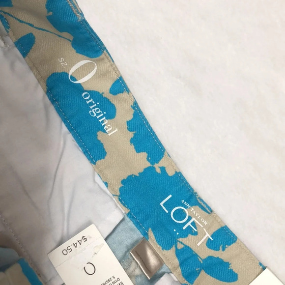 LOFT Shorts Women’s Size 0 Original Blue & Khaki Floral Print New With Tags - Picture 3 of 14